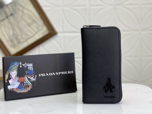 プラダ財布コピー正面デザイン